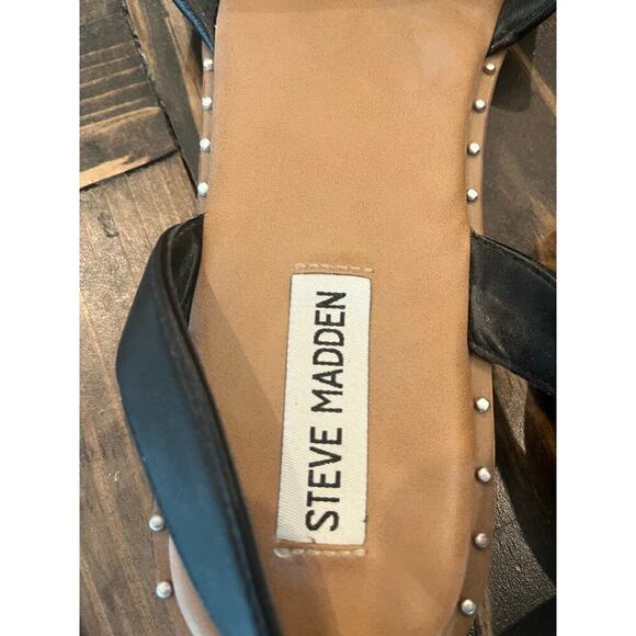 Steve Madden Faux Leather Studded Sandals Women 10 Preppy Wedding Neutral Summer - Picture 3 of 7